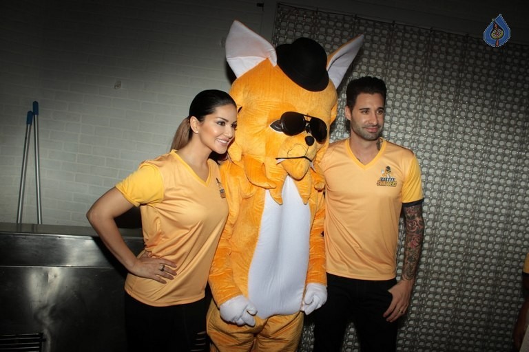 Sunny Leone Unveils BCL Team Chennai Swagger - 48 / 50 photos