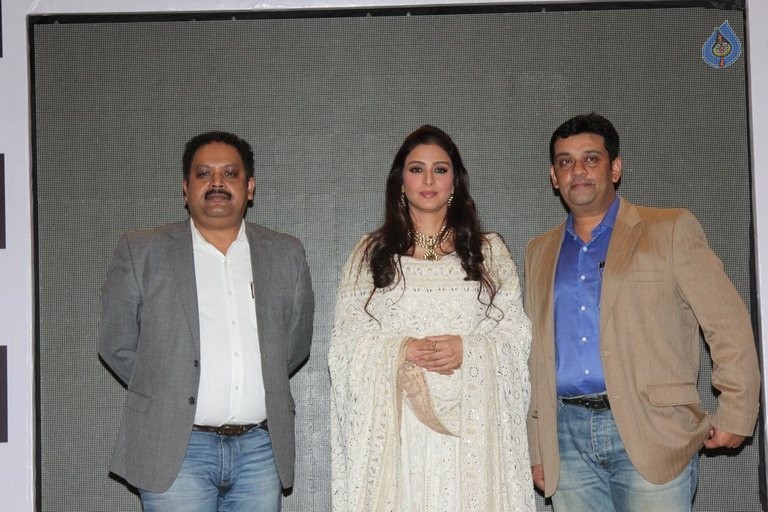 Tabu at E Shub Labh Mobile App Launch - 2 / 16 photos