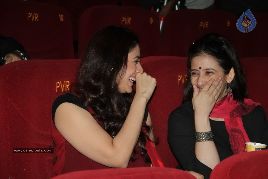 Tabu at Life Of Pi Press Meet - 7 / 46 photos