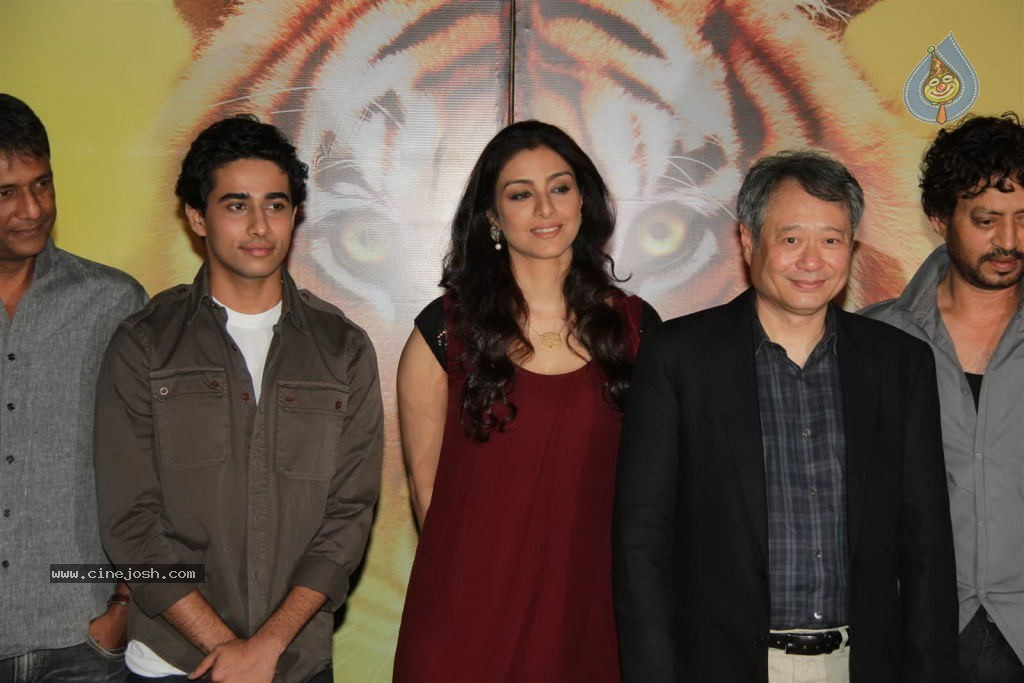 Tabu at Life Of Pi Press Meet - 23 / 46 photos