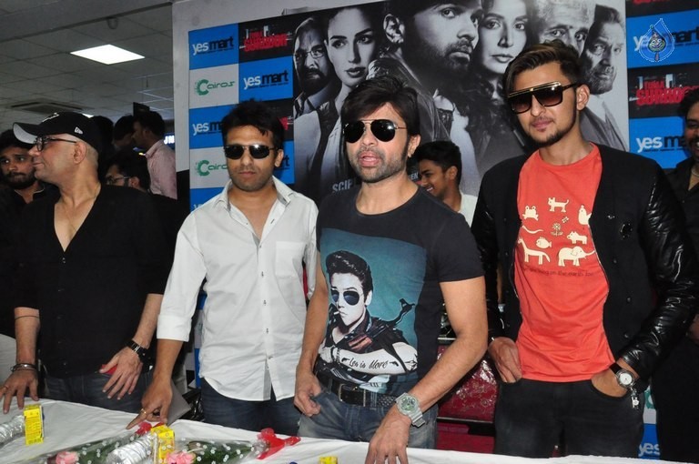 Teraa Suroor 2 Promotion at Yes Mart - 4 / 35 photos
