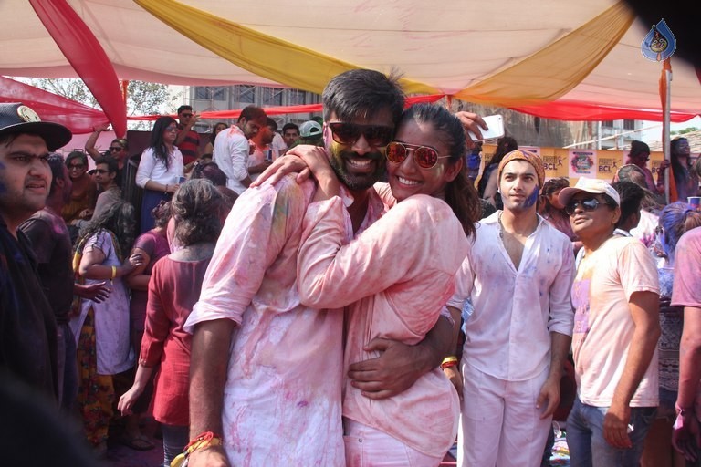 TV Celebrities at BCL Holi 2016 - 24 / 49 photos