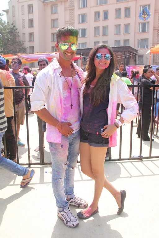 TV Celebrities at BCL Holi 2016 - 41 / 49 photos