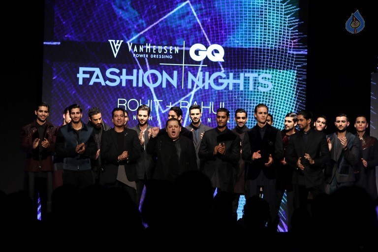 Van Heusen and GQ Fashion Nights 2016 - 42 / 42 photos