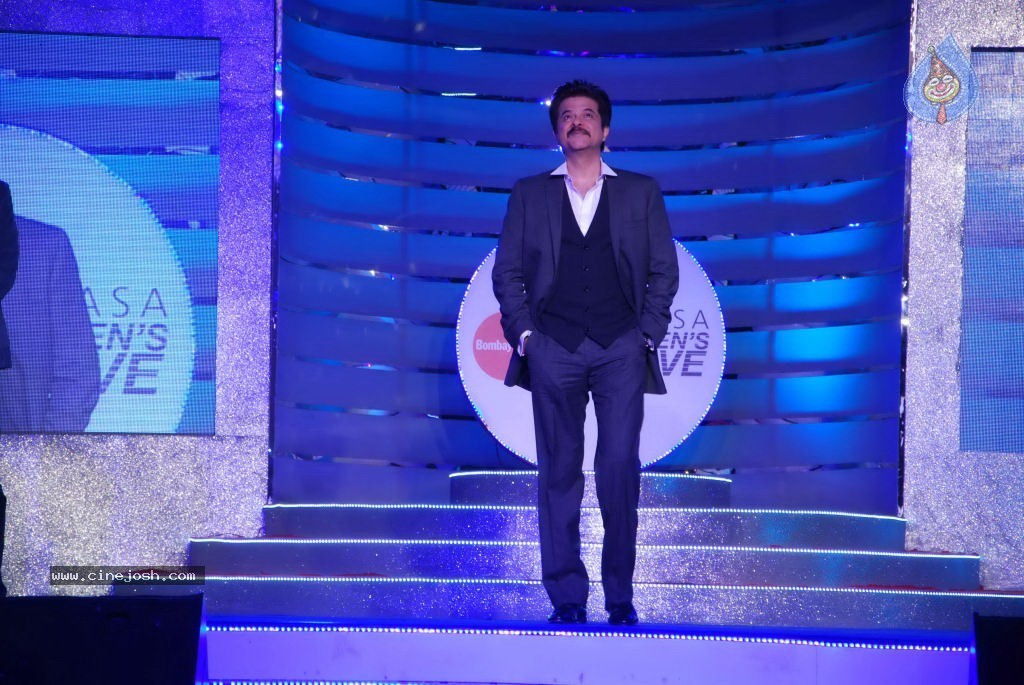 Viday Balan at Lavasa Awards - 29 / 41 photos