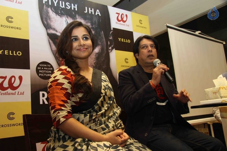 Vidya Balan Launches Raakshas Book - 26 / 37 photos