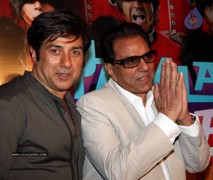 Yamla Pagla Deewana 2 Film 1st Look Launch - 24 / 43 photos