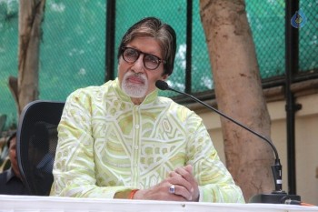 Amitabh Bachchan Birthday Meet - 2 of 21