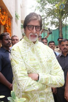 Amitabh Bachchan Birthday Meet - 9 of 21