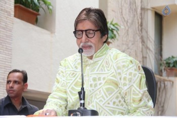 Amitabh Bachchan Birthday Meet - 14 of 21