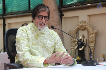 Amitabh Bachchan Birthday Meet - 15 of 21