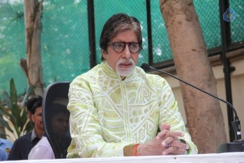 Amitabh Bachchan Birthday Meet - 16 of 21