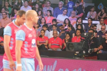 Bolly Celebs at Pro Kabaddi League Match Photos - 21 of 39