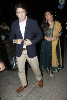 Celebrities at Amitabh Bachchan Hosted Diwali 2015 Party 2 - 28 of 84