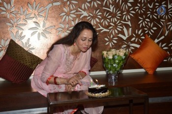 Hema Malini Birthday Celebration  - 4 of 21