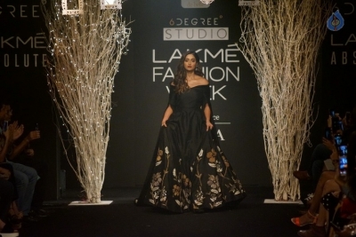 Ileana at LFW Winter Festive 2017 - 6 of 21