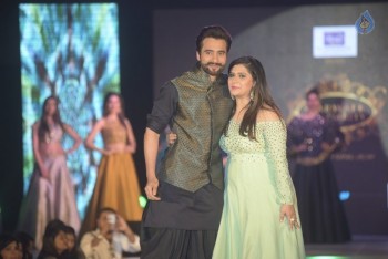 Manali Jagtap's Star Walk Fashion Show - 42 of 57