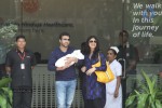 Shilpa Shetty With Her Baby Boy - 30 of 34