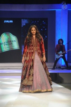 Sonakshi Sinha at Blenders Pride Fashion Tour 2015 - 28 of 42