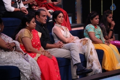 Sridevi Promotes Mom at Sa Re Ga Ma Pa Sets - 7 of 21