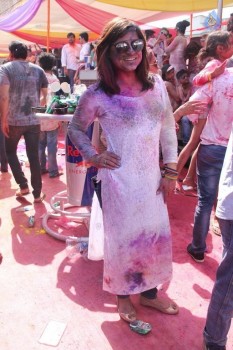 TV Celebrities at BCL Holi 2016 - 32 of 49