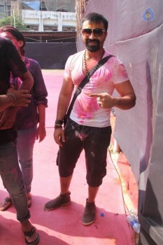 TV Celebrities at BCL Holi 2016 - 29 of 49