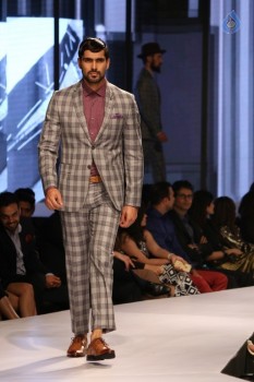 Van Heusen and GQ Fashion Nights 2016 - 9 of 42