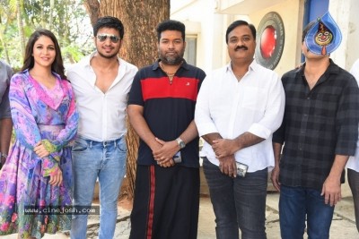 Arjun Suravaram  Success Meet