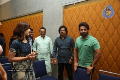 Entha Manchivaadavuraa Press Meet