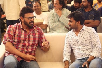 Babu Bangaram Success Meet - 1 of 42