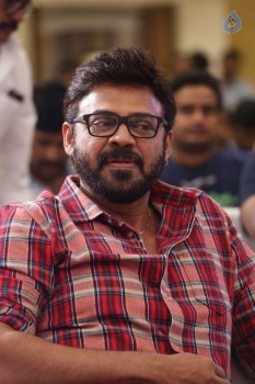 Babu Bangaram Success Meet - 28 of 42