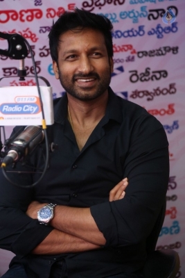 Gopichand at Radio City - 20 of 23