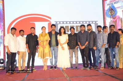 Neevevaro Release Press Meet - 28 of 30