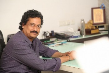 Satish Vegesna Interview Photos - 34 of 36