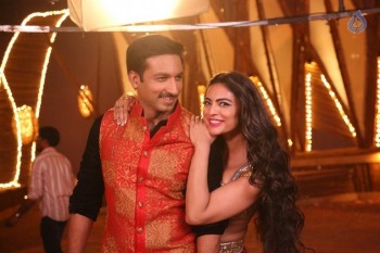 Soukhyam Item Song Photos - 30 of 42