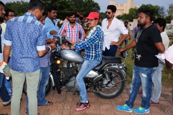 Speedunnodu Working Photos - 44 of 145