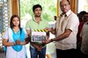 Uday Kiran - Swetha Basu - New Movie Opening - 45 of 63