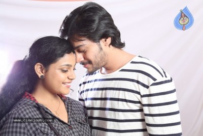 Akkadokaduntadu Movie Stills