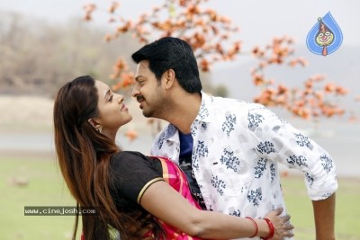 Asalem Jarigindi Movie Stills