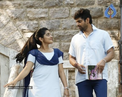 Brochevarevarura Movie Stills