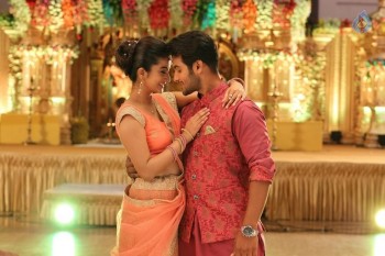 Chuttalabbayi Movie New Photos