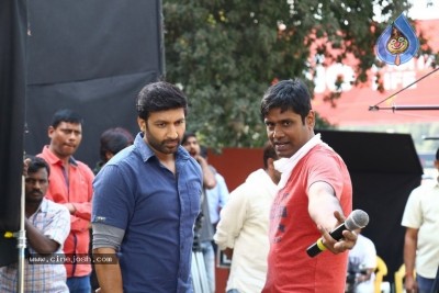 Pantham Working Stills