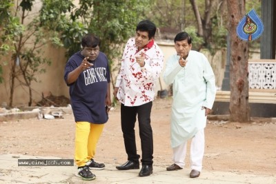 Rangu Paduddhi Movie Stills