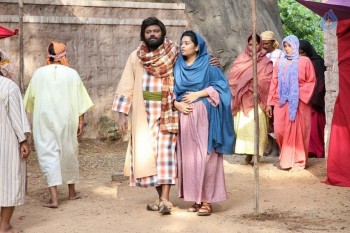 Tholi Kiranam Movie Photos