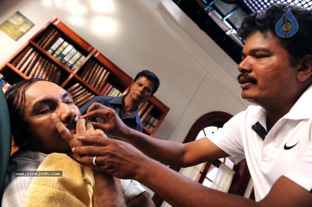 3 Idiots Tamil Movie Remake Working Stills  - 31 / 32 photos