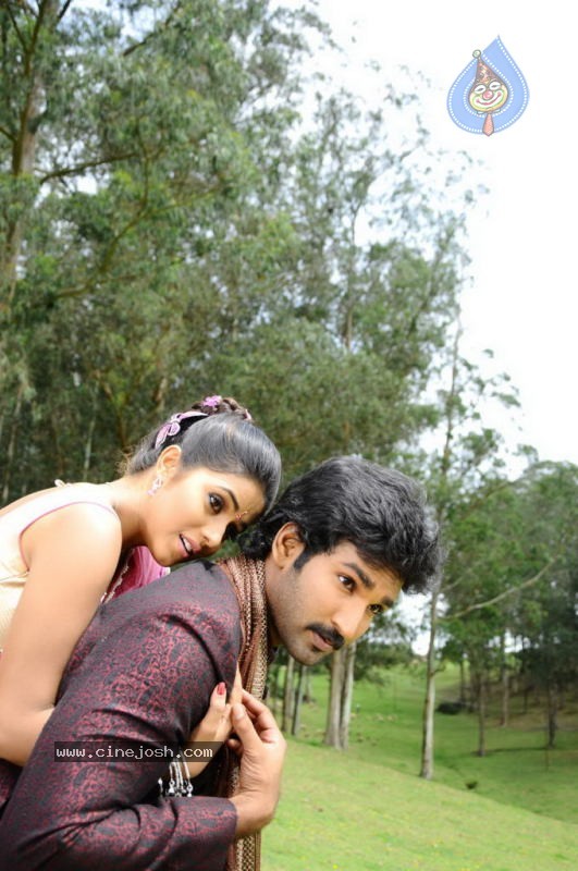 Aadu Puli Movie Stills - 109 / 127 photos