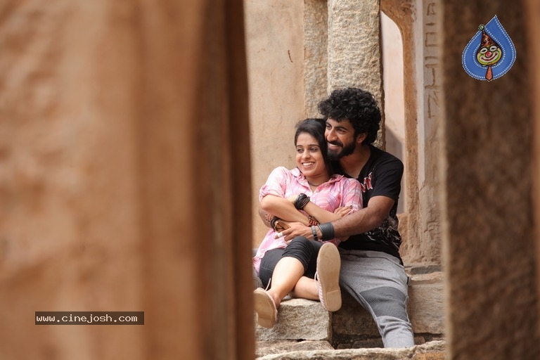 Aanandam Movie Stills - 5 / 9 photos