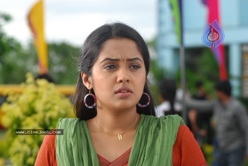 Amayakudu Movie Stills - 19 / 69 photos