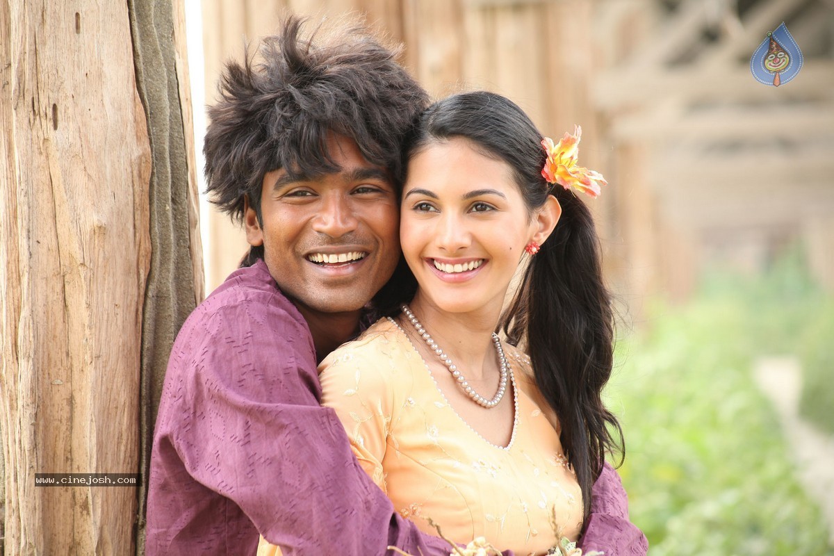 Anegan: Past forward