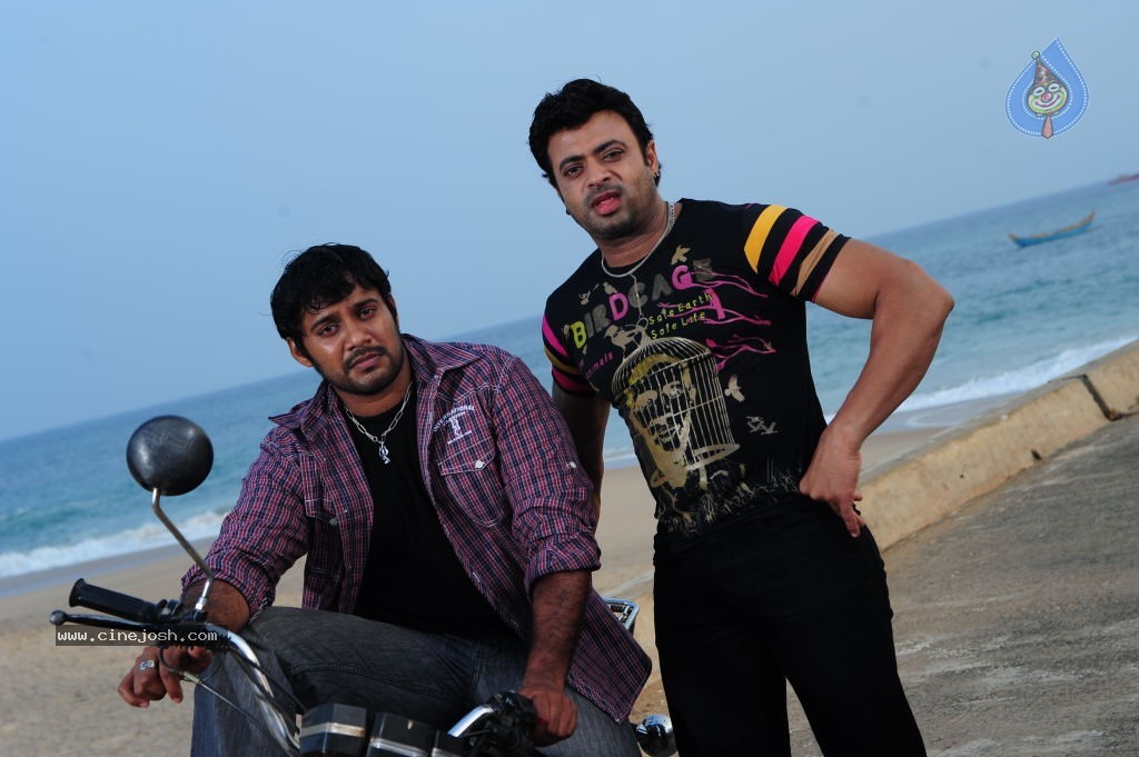  Athade Movie Stills - 1 / 95 photos